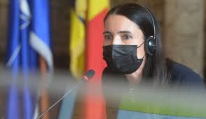 Echipele care practica acest asa zis sport nu au de ce sa fie finantate de la bugetul de stat. PoliÈ›ia A Fost ChematÄƒ La PrimÄƒria Sectorului 1 Este Scandal La È™edinÈ›a In Care Se Discuta