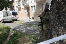 A kettős gyilkosság újszegeden, a szegedi csillagvizsgáló közelében, egy erdős területen történt. Qh4ajuiv52gexm