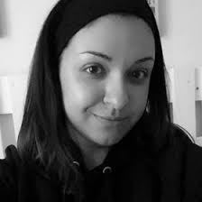 Julia Rey (juliarey18)