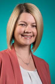 Courtney Clement's Instagram, Twitter & Facebook