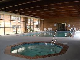 |0,58 km vom stadtzentrum entfernt. Inn At The Canyons 13 Photos 30 Reviews Hotels 533 N Main St Monticello Ut United States Phone Number Yelp