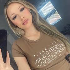 Has anyone played inzoi? Heavily debating