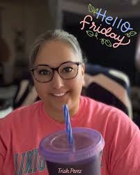 Happy Friday! Have a wonderful weekend everyone! ☕️🧋