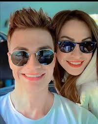 Nelson Moreno adlı kullanıcının Guardado rápido panosundaki Pin