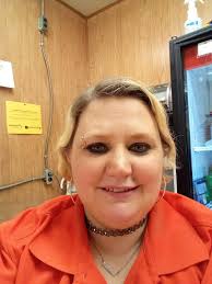 I wanna start by introducing myself. I'm Faith, 21 years old, a Aquarius,  who lives a quite lonely and boring life ( especially w my age being the  “party” age… yea I