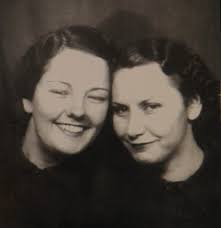 RITA MAY ERWAY BARNETT CELEBRATES HER 90TH BIRTHDAY Pictured with her  children: L-R: Lori Joan Barnett Fuller, Jana Ruth Barnett, Kyle Anne  Barnett Love and Todd Erway Barnett. Rita is the, daugter