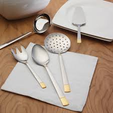 Emsan prime mirage gold 84 parça çatal kaşık bıçak takımı lüks kutulu çeliğin en şık formunu sofralarınıza emsan kalitesinde taşıyan çatal, kaşık, bıçak setlerini elinize aldığınız anda ayrıcalığını hissedersiniz. Emsan Yeni Duru Gold 5 Parca Servis Seti Cookplus