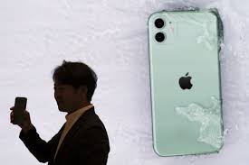 Will apple unveil iphone 12 on september 15, 2020? Iphone 12 Release Date Set For October Leaker Claims Metro News