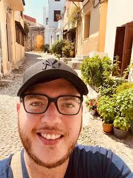 Jewish woman in Boston seeks partner