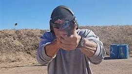 Suarez Pistol Gun Fighting