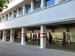 Ses effectifs sont de 801 collégiens des classes de 6ème à 3ème. College Anatole France Toulouse Clgafrance31 Twitter