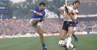Il a été inclus dans l'équipe de l' italie pour la finale de la compétition euro 1988 et a marqué le but gagnant contre l' espagne dans la phase de groupes. News Radioitalia Vialli E Gli Europei Del 1988 Tra Cassette In Pullman E Radio Tedesche