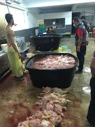 Pusat pemprosesan perbankan mencatat data mengenai siapa yang membuat tempat. Pusat Pemprosesan Ayam Kotor Diarah Tutup Dbkl