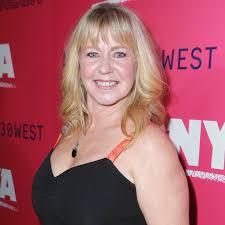Tonya harding is an american former olympic figure skater who has a net worth of $150 thousand. Where Is Tonya Harding Now Popsugar Celebrity