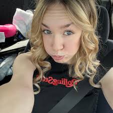 My father sent me this old never before seen polaroid. I thought it would  be amazing to share this photo to my Facebook. I'm glad to be back and I  truly miss