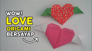 Gunting mengikuti pola dan lekukan hati, serta beri sedikit selotip pada nah dalam membuat origami yang berbentuk dedaunan cantik, kamu perlu menuangkan skill menggambar. Membuat Hati Bersayap Dari Kertas Origami How To Fold Wing Heart Tut Origami Kertas Origami Sayap