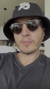 Barry Mauldin's Instagram, Twitter & Facebook