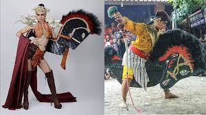 Dokumentari tiga siri mengenai tarian kuda kepang yang diamalkan oleh kumpulan warisan seni sri johor. Budaya Kuda Lumping Dipakai Miss Grand Malaysia 2017 Warga Malaysia Demi Harga Diri Bangsa Halaman All Tribun Jatim