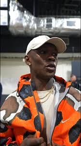 A new savage coming out of Canada 😤 🇨🇦 @Michael.Malott defends home turf 