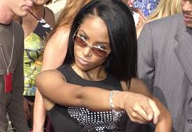 Kelly's daughter with her mother, drea kelly ariiraye's mom, drea kelly is r. R Kelly The History Of Allegations Against Him Bbc News