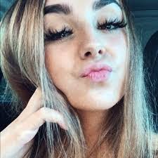 Kaitlin Welsh's Instagram, Twitter & Facebook