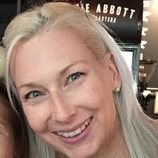 Hilary Spence's Instagram, Twitter & Facebook