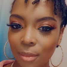 Jasmine Parris's Instagram, Twitter & Facebook