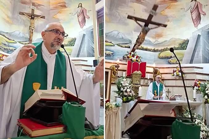 A priest has been killed by a falling crucifix as he performed a mᴀss that  was being live streamed online. Read more ⬇️