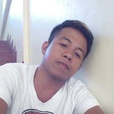 All natural no makeup, no Botox's or fake anything. Can I still get a like  🥺