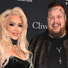 Jelly Roll's Wife Bunnie XO Celebrates 1-Year Anniversary of Retiring From  Sex Work
