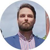 Budgy Smuggler started as a laugh between friends"... 🌏 Now the team is  trading all around the world 🌎