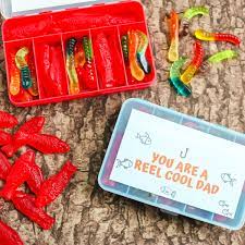 Want to get something cool for a well deserved graduate? Father S Day Fishing Gifts You Can Make In Minutes The Country Chic Cottage