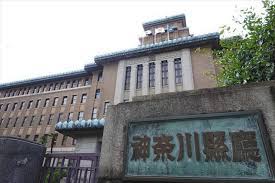 安倍晋三総理は4月7日、首相官邸で開いた新型コロナウイルス感染症対策本部で、緊急事態宣言を発令した。 埼玉、千葉、東京、神奈川、大阪、兵庫、福岡の7都 緊急事態宣言の全文は以下の通り。 安倍総理 基本的対処方針等諮問委員会において、新型コロナウイルス感染症については、肺炎等の. Vtzvpzsovjvgdm