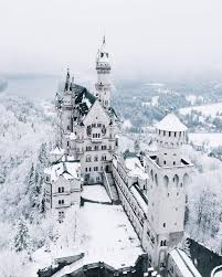 Browse 289 neuschwanstein castle snow stock photos and images available, or start a new search to explore more stock photos and images. Travello App A Snowy Day At Neuschwanstein Castle Travelloapp App Link Installapp Find Your Dream Destination On Travello Www Instagram Com Joonaslinkola Facebook
