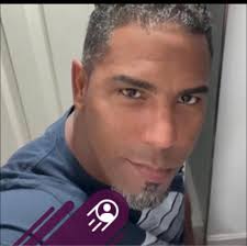 Dicen que para hablar mentira y comer pescado hay que tener mucho cuidado…  porque al jablador sin memoria se le cae la mentira más rápido que la  espina del pescado.” 🐟😂 Nuestro