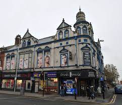 Newsnow aims to be the world's most accurate and comprehensive west bromwich albion news aggregator, bringing you the latest baggies headlines from the best west brom sites and other key regional and national news sources. West Bromwich Strip Club Loses Sexual Entertainment Licence After Brawl Express Star