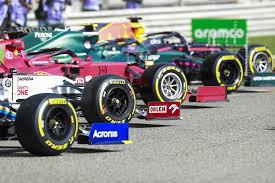 A pit crew comprises of just 5 people: Pirelli F1 Cars Will Be Just As Quick As Last Year