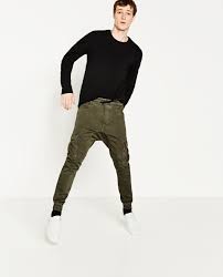 When you first try them on that joggers are pretty much the most comfortable pants ever. Jogging Fit Broek In Meer Kleuren Beschikbaar Jogger Outfit Jogginghose Hosen