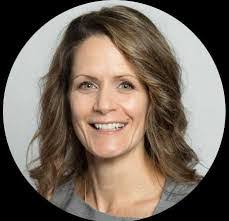 Kellie Greene's Instagram, Twitter & Facebook