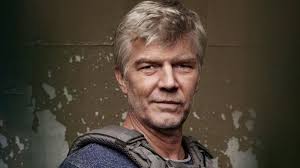 Så ser du Johan Falk-filmerna i rätt ordning