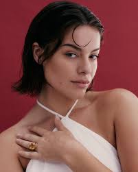 Ella Howe ツ ♑︎ (@_ellahowe) • Instagram photos and videos