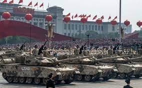 China organizará el 1º de octubre un inmenso desfile militar en pekín para celebrar los 70 años del régimen comunista, una esperada demostración de fuerza en momentos en que sobrevuela una. 70 Aniversario Del Comunismo En China Las Avanzadas Armas Que Pekin Mostro Por Primera Vez En El Historico Desfile Militar Del 1 De Octubre Bbc News Mundo