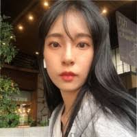 Ahyoung Kwak's Instagram, Twitter & Facebook