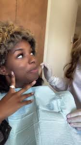 Can I Kiss with my #invisalign? 🦷 #exam #dental #crown_club #viral  @laparriea ♥️