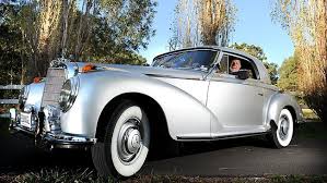 Benz Fans Celebrate 125 Years Benz Classic Cars Mercedes Benz