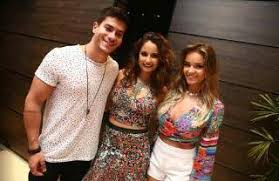 Listen to arthur aguiar | soundcloud is an audio platform that lets you listen to what you love and 95 followers. Arthur Aguiar E Camila Mayrink Home Facebook