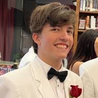 Luke Fairfield's Instagram, Twitter & Facebook