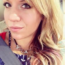 Sarah Prado (@arsxlonga)