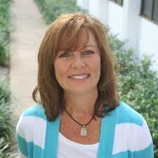 Karen Stonecipher's Instagram, Twitter & Facebook