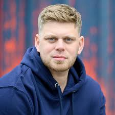 10 Essential Mindset Shifts For a Business Owner to Thrive